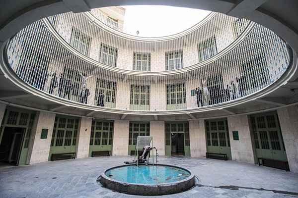 شکنجه گاه ساواک موزه عبرت تهران شکنجه با شیشه نوشابه