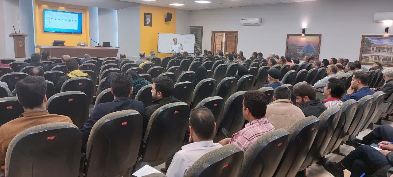 برگزاری دوره رانندگی تدافعی در دانشگاه یزد